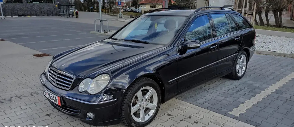 samochody osobowe Mercedes-Benz Klasa C cena 12999 przebieg: 192000, rok produkcji 2005 z Swarzędz